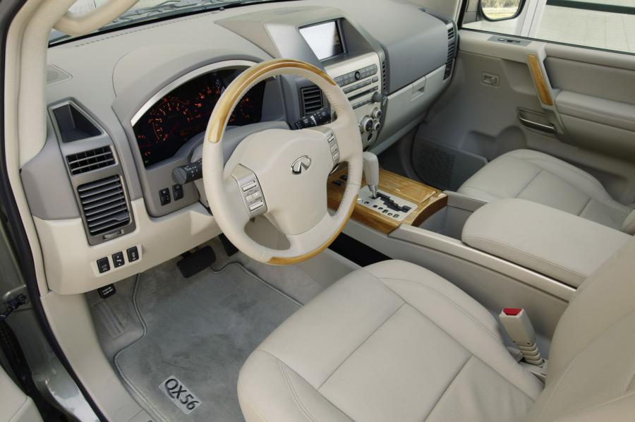  Infiniti QX56 2008 года  (фото 24 из 56)
